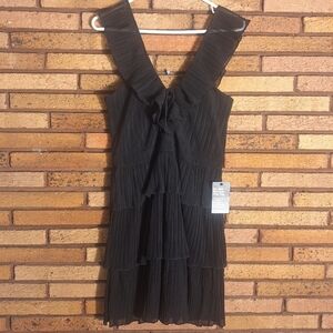 NWT Express Medium Black Tiered Mini Dress
